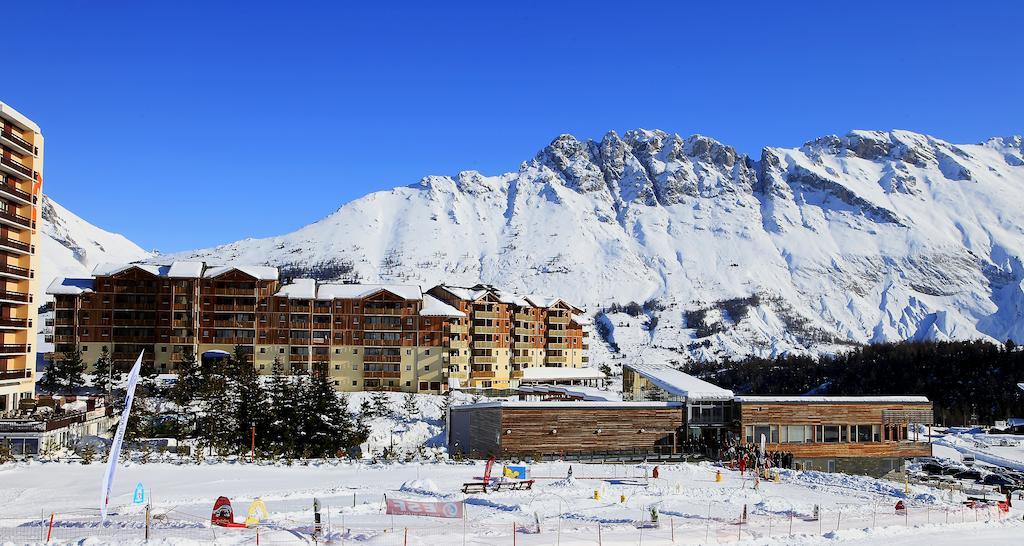 Noemys Toits Du Devoluy Aparthotel Les Cypieres Exterior photo