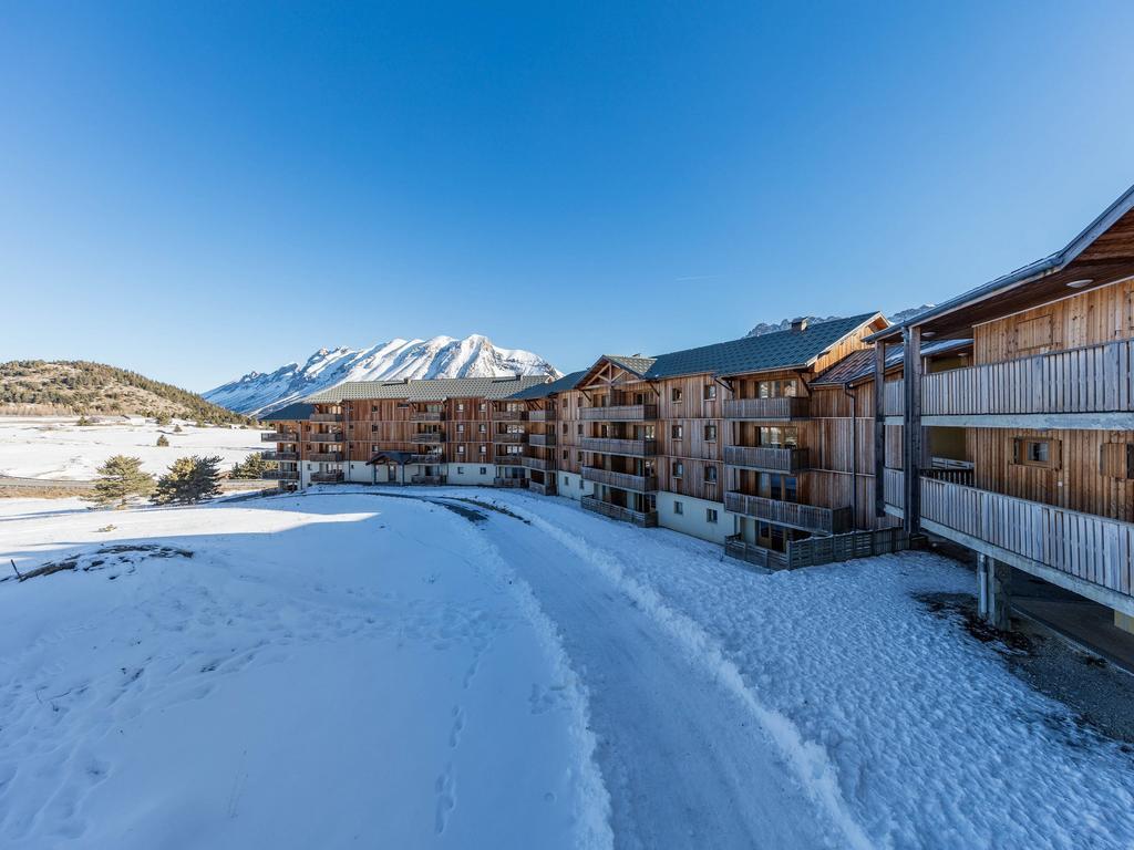 Noemys Toits Du Devoluy Aparthotel Les Cypieres Exterior photo